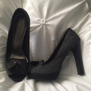 Christian Siriano Shoes - Christian Siriano Peep Toe Black and Gray Pumps Christian Siriano Shoes - Christian Siriano Peep Toe Black and Gray Pumps