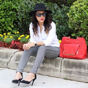 HUE Pants - Herringbone Leggings HUE Pants - Herringbone Leggings