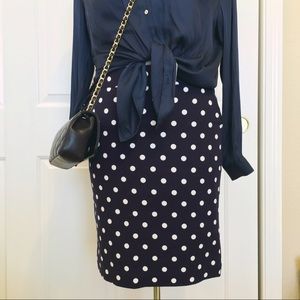Navy blue polka-dot midi/pencil skirt βͺοΈο΅βͺοΈο΅ Navy blue polka-dot midi/pencil skirt βͺοΈο΅βͺοΈο΅