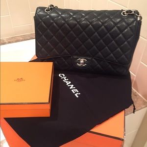 Chanel single flap caviar jumbo maxi SHW Chanel single flap caviar jumbo maxi SHW