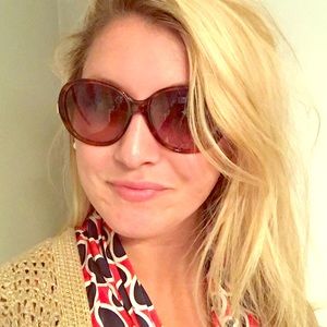 Chloe oversized tortoise sunglasses Chloe oversized tortoise sunglasses