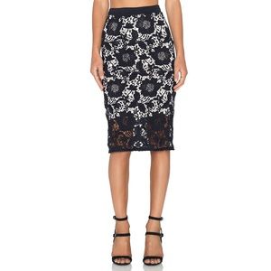 La Pina By David Helwani Dresses & Skirts - • Lapina by David Helwani Celine skirt size S • La Pina By David Helwani Dresses & Skirts - • Lapina by David Helwani Celine skirt size S •