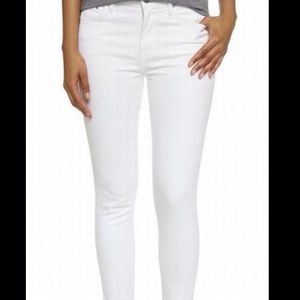 Citizens of Humanity Pants - ✨LAST CHANCE ✨ COH Rocket Crop in Optic White Citizens of Humanity Pants - ✨LAST CHANCE ✨ COH Rocket Crop in Optic White