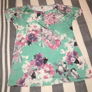 Tops - Mint Floral Tunic Tee Tops - Mint Floral Tunic Tee