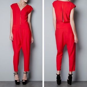 Zara Pants - Zara Modern Zipper jumpsuit Romper Zara Pants - Zara Modern Zipper jumpsuit Romper