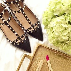 Valentino Shoes - SALE!! VALENTINO Rockstud Flats Black Gold Leather Valentino Shoes - SALE!! VALENTINO Rockstud Flats Black Gold Leather