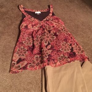 Ann taylor loft Tops - Beautiful Coral/Tan toned Light summery top Ann taylor loft Tops - Beautiful Coral/Tan toned Light summery top