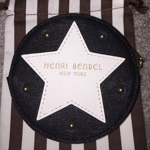 henri bendel Accessories - Henri Bendel W 57TH Round Coin Purse NWOT. henri bendel Accessories - Henri Bendel W 57TH Round Coin Purse NWOT.