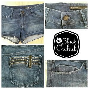 Black Orchid Pants - Black Orchid shorts fab zipper pockets 28 Black Orchid Pants - Black Orchid shorts fab zipper pockets 28