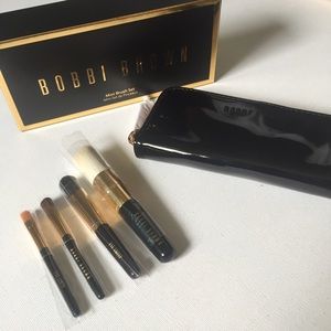 Bobbi Brown Other - Limited Edition Bobbi Brown Holiday Mini Brush Set Bobbi Brown Other - Limited Edition Bobbi Brown Holiday Mini Brush Set