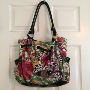 Gia Milani Handbags - ๐ Fun Gia Milani purse ๐๐ Gia Milani Handbags - ๐ Fun Gia Milani purse ๐๐