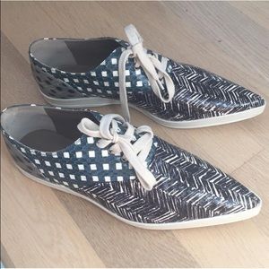 Marc Jacobs Shoes - 🎉🎈HP🎈🎉Marc Jacobs Oxfords (NWOT) Marc Jacobs Shoes - 🎉🎈HP🎈🎉Marc Jacobs Oxfords (NWOT)