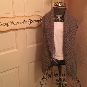 Kenar Other - Womens Kenar olive green knit vest size S Kenar Other - Womens Kenar olive green knit vest size S
