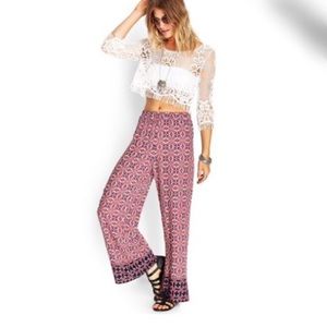 Forever 21 Pants - Forever21 Floral Abstract Palazzo Pants Forever 21 Pants - Forever21 Floral Abstract Palazzo Pants