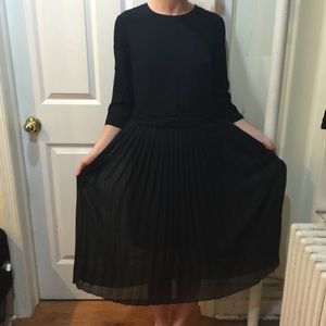 Zara Dresses & Skirts - Zara Black Pleated Mid Length Dress Zara Dresses & Skirts - Zara Black Pleated Mid Length Dress