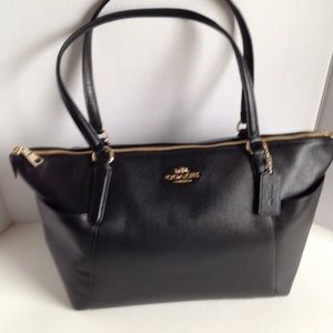 Coach Handbags - NWT Coach Ava ll Black Handbag Coach Handbags - NWT Coach Ava ll Black Handbag