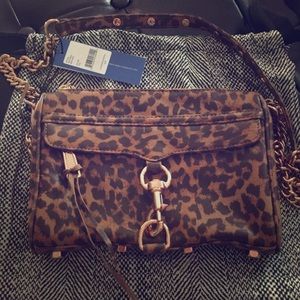 Rebecca Minkoff Handbags - WEEKEND SALE! ๐ Rebecca Minkoff leopard Mini Mac Rebecca Minkoff Handbags - WEEKEND SALE! ๐ Rebecca Minkoff leopard Mini Mac