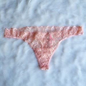 PINK Victoria's Secret Other - Pink VS Nude Floral Extra Lace Low Rise Thong PINK Victoria's Secret Other - Pink VS Nude Floral Extra Lace Low Rise Thong