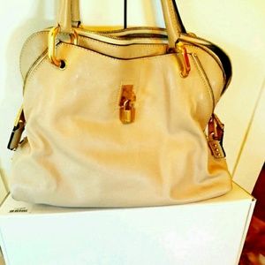 Marc Jacobs Handbags - Marc Jacobs rio satchel bag and original box Marc Jacobs Handbags - Marc Jacobs rio satchel bag and original box