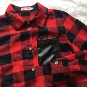 New Light Tops - Black and Red Plaid Faux Leather Pocket Flannel New Light Tops - Black and Red Plaid Faux Leather Pocket Flannel