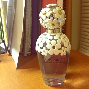 Marc Jacobs Other - Marc Jacob eau de toilette spray - Daisy Dream Marc Jacobs Other - Marc Jacob eau de toilette spray - Daisy Dream