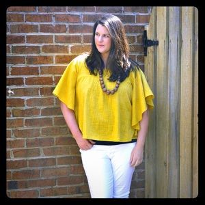 Old Navy Tops - Yellow Old Navy Flutter Sleeves Top Old Navy Tops - Yellow Old Navy Flutter Sleeves Top