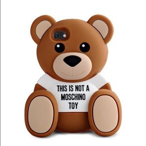 NEW Moschino Teddy Bear iPhone 5 Case NEW Moschino Teddy Bear iPhone 5 Case