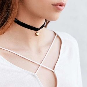ASOS Jewelry - Bombay Velvet Choker Necklace ASOS Jewelry - Bombay Velvet Choker Necklace