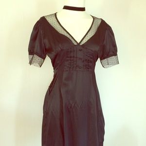 Marc Jacobs Dresses & Skirts - Gorgeous 100% Silk Marc Jacobs Black Dot Net Dress Marc Jacobs Dresses & Skirts - Gorgeous 100% Silk Marc Jacobs Black Dot Net Dress