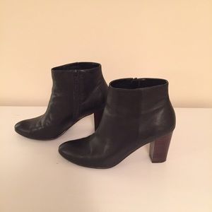 14th & Union Shoes - 🎉24 HR SALE🎉Black Ankle Booties 14th & Union Shoes - 🎉24 HR SALE🎉Black Ankle Booties