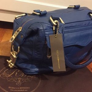Rebecca Minkoff Handbags - NWT Rebecca Minkoff MAB Purse Rebecca Minkoff Handbags - NWT Rebecca Minkoff MAB Purse