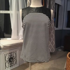 Banana Republic Tops - Hot Banana Republic Top with faux leather detail Banana Republic Tops - Hot Banana Republic Top with faux leather detail
