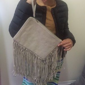 Zara Handbags - ❤️❤️lovely leather club with fringes Zara Handbags - ❤️❤️lovely leather club with fringes