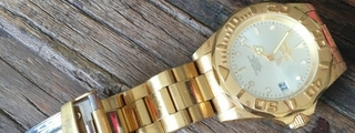 Invicta White Watches for Women on Sale up to 90% Off: Poshmark display picture 3