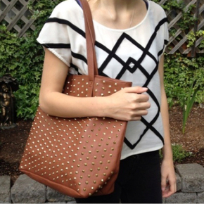 Handbags, Clutches & Wallets Party