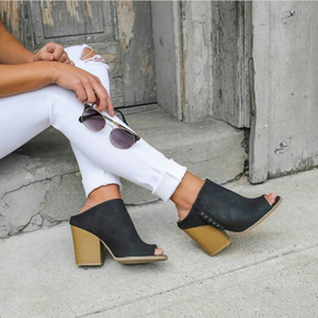 Best in Shoes & Boots Party