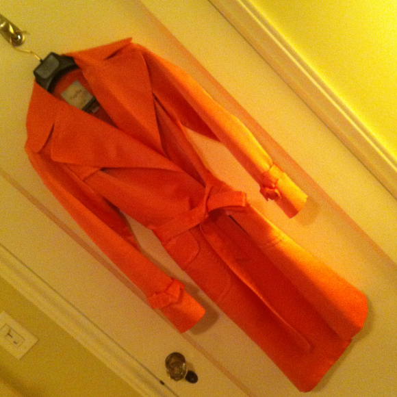 💞HOST PICK 💞Tracy Reese Pink Satin trench coat - Picture 2 of 3