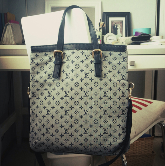 Handbags - Louis Vuitton Mini Monogram tote