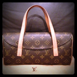 Louis Vuitton Handbag