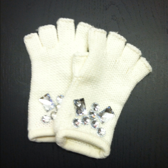 Accessories - Betsy Johnson rhinestone 'texting gloves'