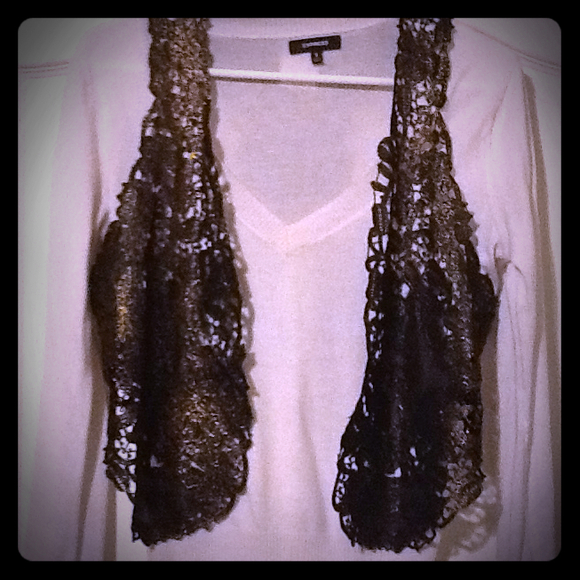 Tops - Black & Gold Lace Bebe Sparkle Vest