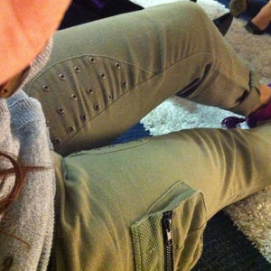 Hellz Bellz cargo pants 