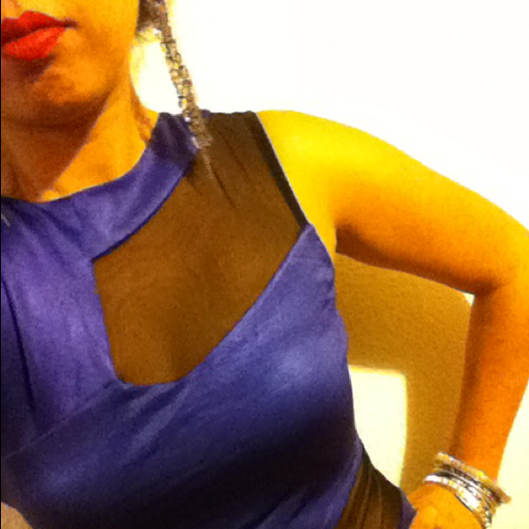 Sexy bebe Kardashian dress - Picture 2 of 3