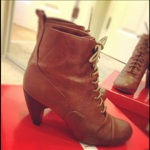 Shoes - Elle boots Shoes - Elle boots