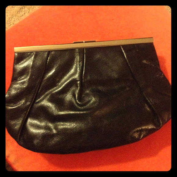 🎀Sale!!🎀Black leather clutch