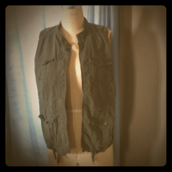 Cargo vest