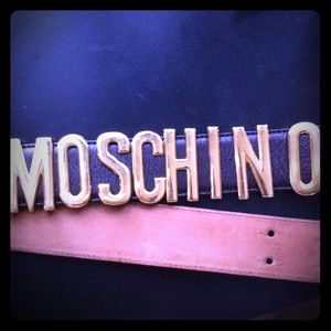 Moschino vintage leather belt