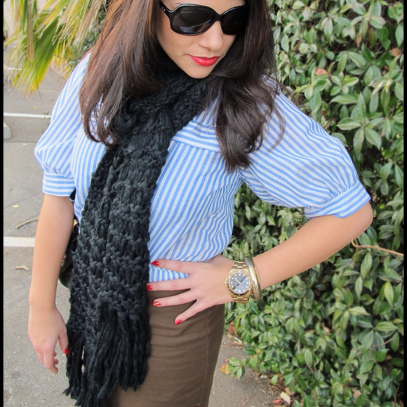 Vintage Blue & White Striped Top - Picture 2 of 3