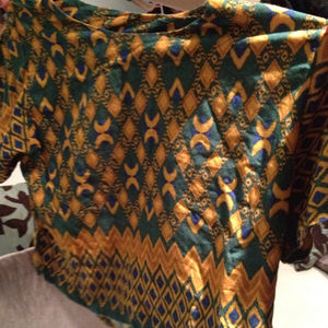Vintage tribal print crop top