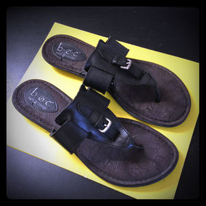 REDUCED! Black Leather upper thong sandals